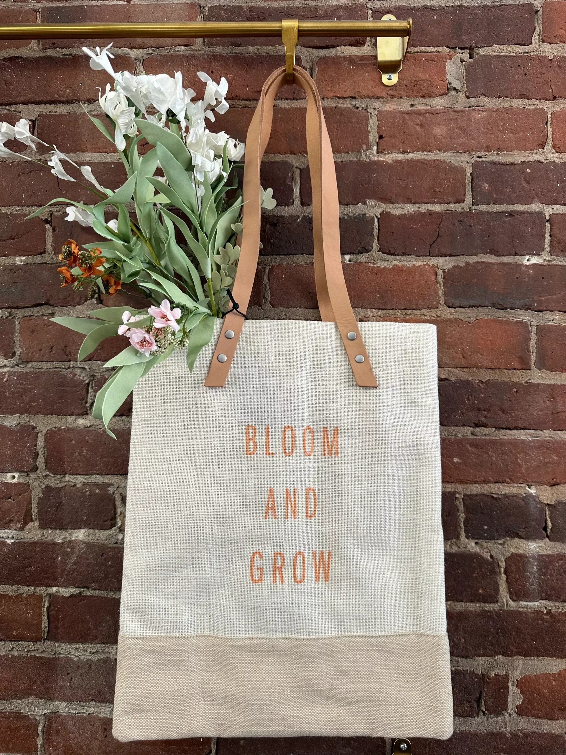 'Bloom and Grow' Wine Market Tote in White
